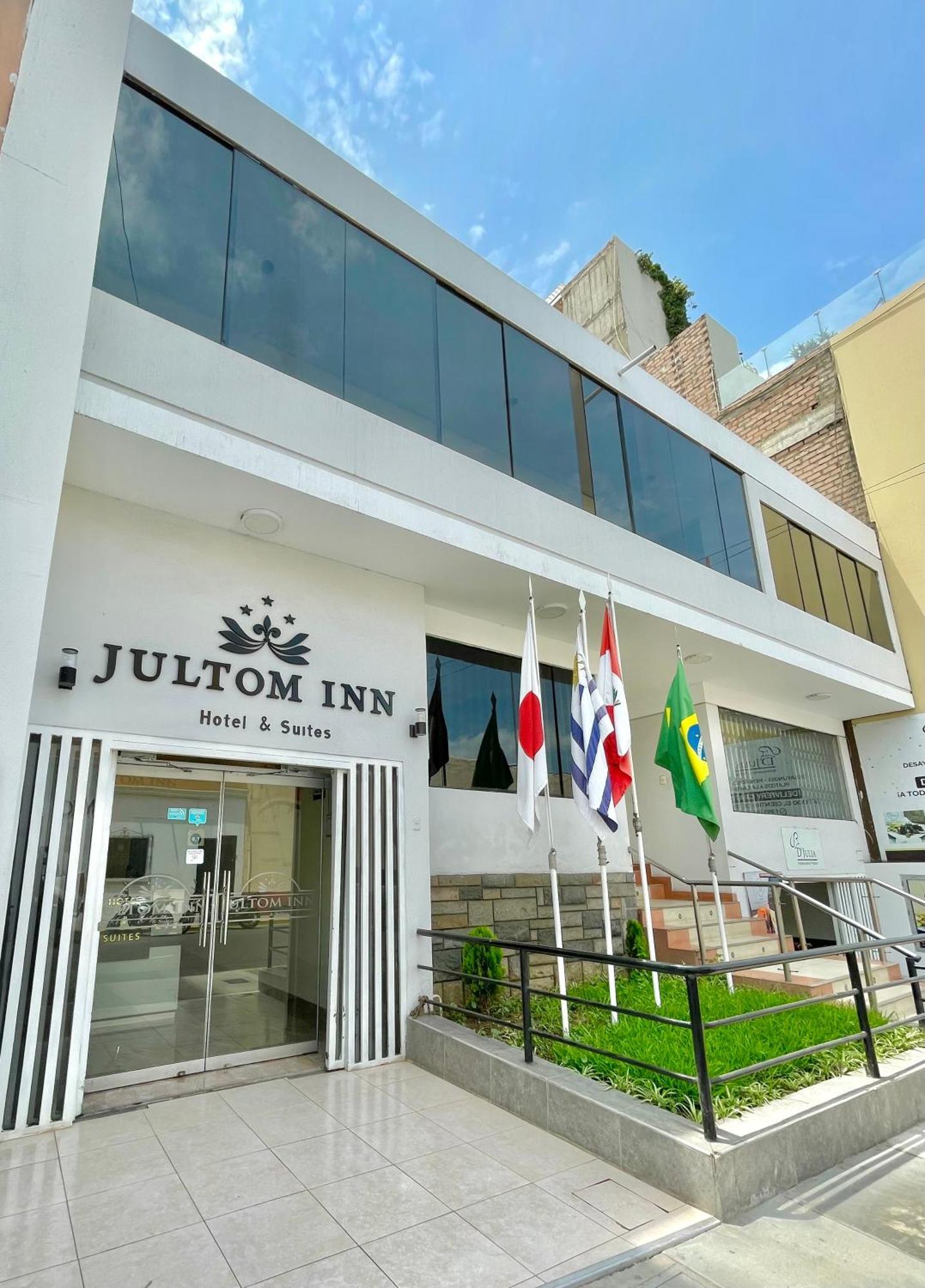 טרוחיו Jultom Inn Hotel & Suites מראה חיצוני תמונה