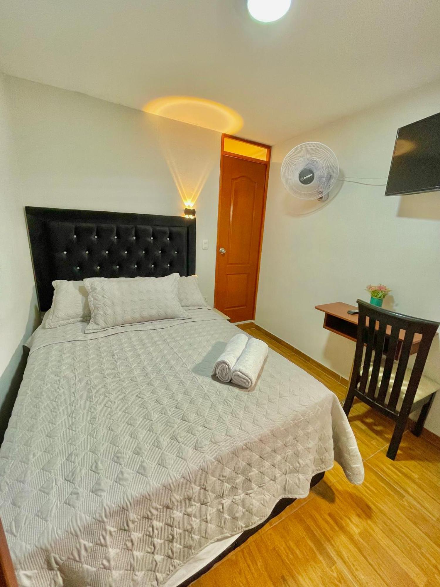 טרוחיו Jultom Inn Hotel & Suites מראה חיצוני תמונה